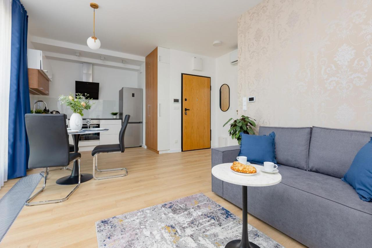 Warszawa Srodmiescie Bonifraterska Apartments By Noclegi Renters Buitenkant foto